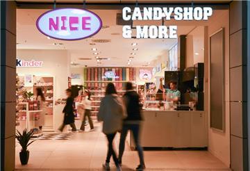 Der Candyshop verkauft an seinem neuen Standort Süßes.