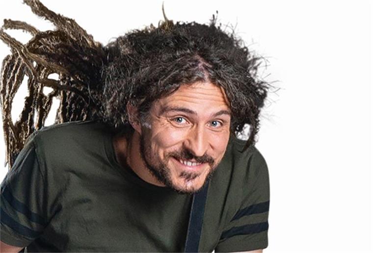 Bremerhaven: Die Komische Nacht kommt Der Comedian El Mago Masin verknüpft wahnwitzige Lieder mit tiefgründigem Nonsens.