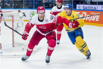 Der dänische Nationalverteidiger Nicholas B. Jensen (links) spielt in der kommenden Saison für die Fischtown Pinguins.