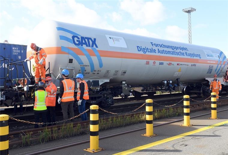 Bremerhaven: Digitale Technik für Güterzüge der Zukunft Der „DAK-Demonstrator“ ist derzeit wohl innovativste Güterverkehrszug.