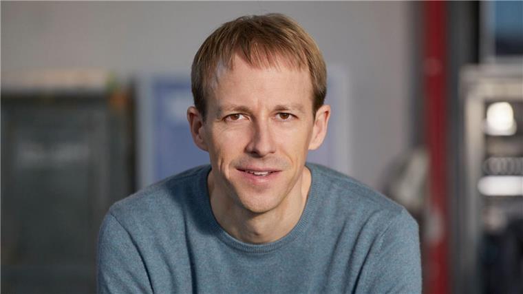 Deutscher Tilman Michael wird Chorleiter an der Met Der deutsche Dirigent Tilman Michael wechselt als Chorleiter von der Oper Frankfurt nach New York. Michael werde ab der kommenden Spielzeit die Leitung des Chors der renommierten New Yorker Metropolitan Oper übernehmen, wie die Institution in Manhattan mitteilte.