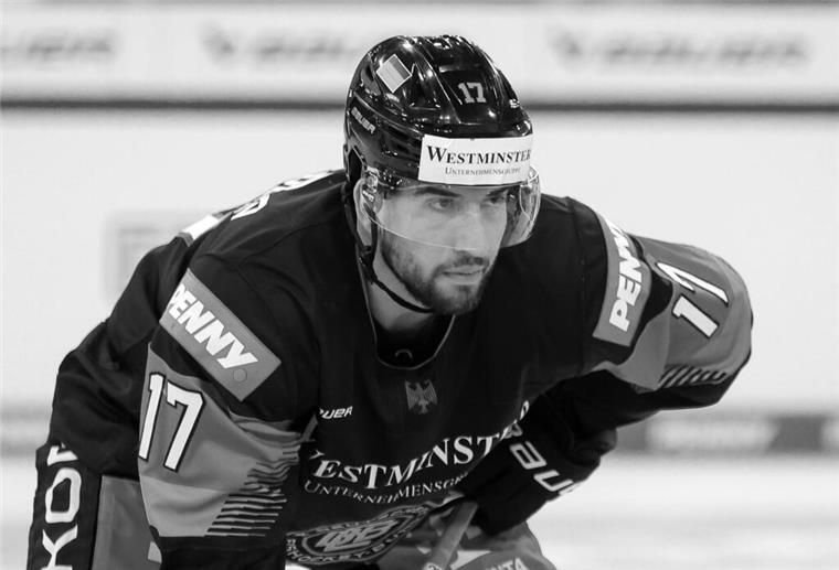 Der deutsche Eishockey-Nationalspieler Tobias Eder ist an den Komplikationen einer Krebserkrankung gestorben.