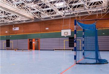 Sporthalle
