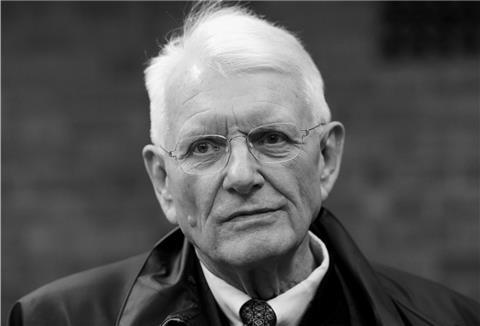 Der ehemalige Chef des einstigen Vulkan-Werftenverbundes ist tot. Friedrich Hennemann wurde 84.