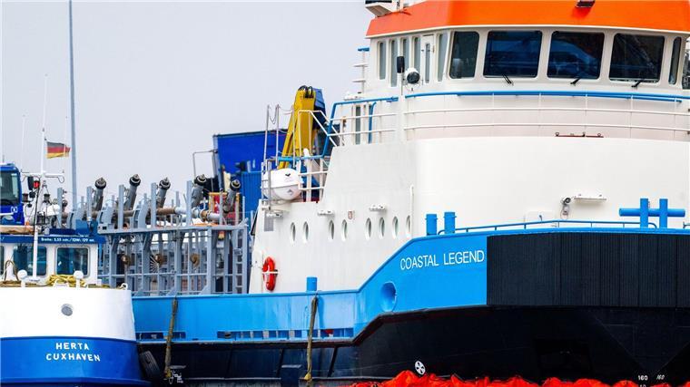 THW beendet Arbeit nach Schiffskollision in Cuxhaven Der Einsatz des THW wurde am Freitag abgeschlossen.