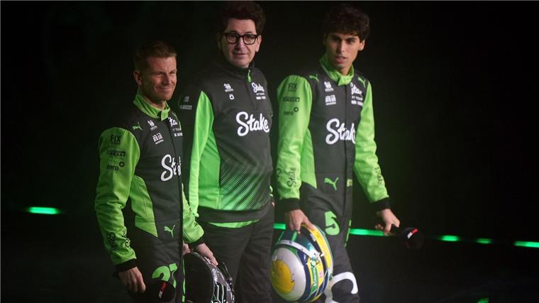 Die Teenager und Rookies sind los: Nur keine Deutschen dabei Der einzige deutsche Fahrer in dieser Saison, Nico Hülkenberg (l), und sein junger Teamkollege.