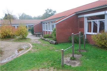Der Elternwunsch wurde erhört: Die Wollingster und Frelsdorfer Grundschüler dürfen weiterhin in Geestenseth zur Schule gehen.  