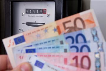 Der Energiedienstleister SWB hat seine Bilanz für 2015 vorgestellt.