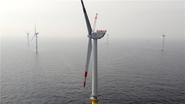 Wasserstoff-Produktion in Offshore-Windpark geplant Der erste deutsche Hochsee-Windpark „Alpha Ventus“ ging als Testfeld 2010 an den Start.
