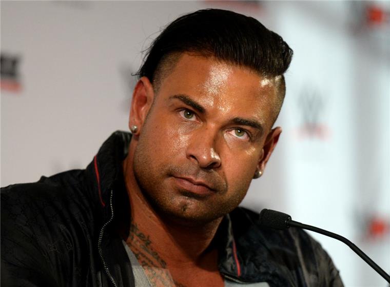 Der Ex-Bremer Tim Wiese soll sich eine Auseinandersetzung mit einem 91-Jährigen geleistet haben.