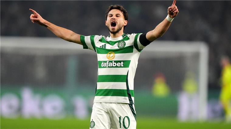 Der Ex-Leipziger Nicolas Kühn trifft erst zum Ausgleich für Celtic, dann zur Führung. 