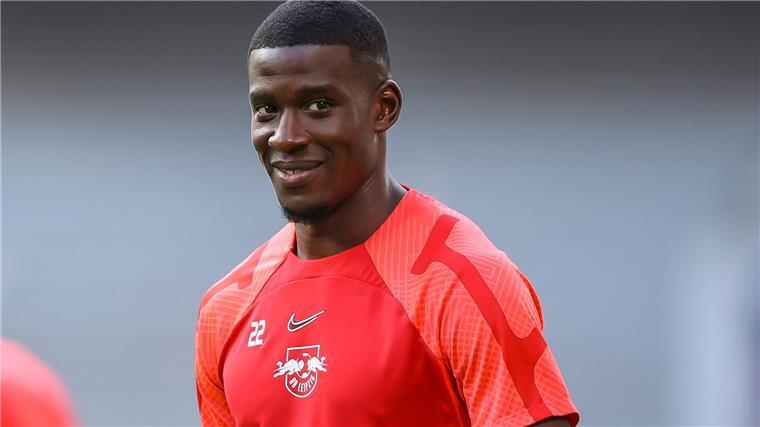 Der Ex-Leipziger Nordi Mukiele spielt am Samstag mit Leverkusen gegen die Sachsen.