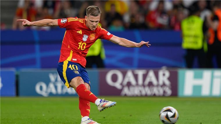 Raum und Kumpel Henrichs würden Olmo-Weggang bedauern Der FC Barcelona und Dani Olmo sollen sich mündlich geeinigt haben.