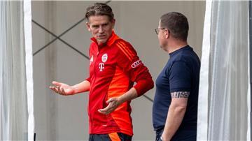 Der FC Bayern bleibt bei seinem Transferplan.