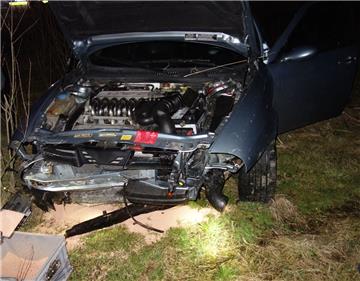 Der Fiat des Mannes hat nach dem Unfall nur noch Schrottwert. 