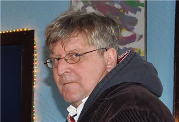 Der freie Journalist Hinrich Lührssen - hier bei Dreharbeiten für Stern TV ist in den Landesvorstand der AfD Bremen berufen worden. Lührssen arbeitet auch für Radio Bremen.