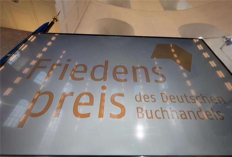 Historikerin Anne Applebaum erhält Friedenspreis Der Friedenspreis des Deutschen Buchhandels geht in diesem Jahr an die Historikerin Anne Applebaum.