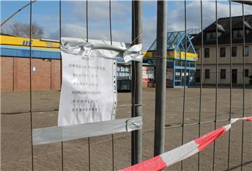 Der frühere Schomacker-Markt in der Hagener Ortsmitte wird derzeit umgebaut. Dort zieht ein Discount-Baumarkt ein. 