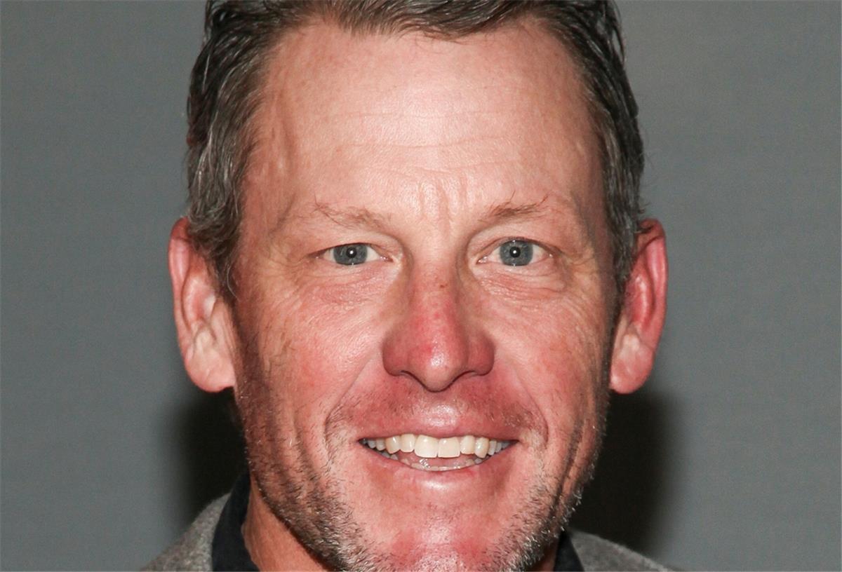 Der frühere US-Radprofi Lance Armstrong hat geheiratet Der frühere US-amerikanische Radprofi Lance Armstrong hat seine langjährige Partnerin geheiratet.