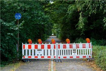 Der Fuß- und Radweg im Nordholzweg zwischen Wendeschleife und Vörtelweg in Bremerhaven ist voll gesperrt.