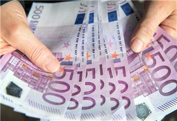 Der Geldsegen soll aus Bremen kommen: Das Land Bremen soll Bremerhavens Schulden in Höhe von 1,59 Milliarden Euro übernehmen.