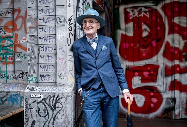 Der Granfluencer Günther Krabbenhöft hat auf der Social-Media Plattform Instagram 370.000 Fans.