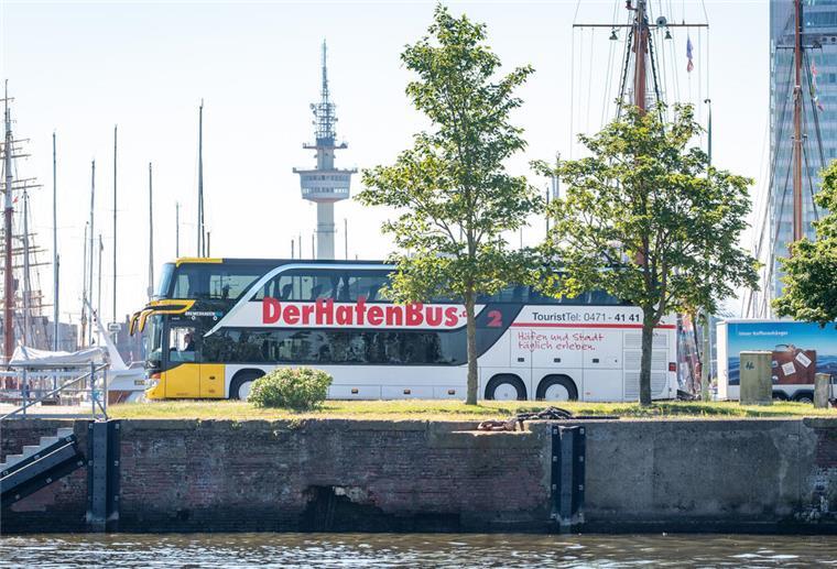 Bremerhaven auf Touren Der Hafen Bus in Bremerhaven.