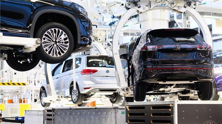 Der Handelskonflikt mit den USA könnte die Krise bei Volkswagen weiter verschärfen. (Archivbild)