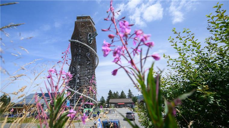 Harzturm geht in erstes Wochenende nach kompletter Eröffnung Der Harzturm ist 65 Meter hoch.