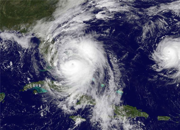 Der Hurrikan "Matthew" hat in Haiti weit mehr Todesopfer gefordert als bisher angenommen. Die Zahl der Toten steigt weiter. 