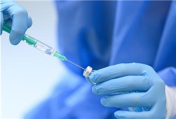 Der Impfstoff von Biontech/Pfizer darf in der EU jetzt auch an 12- bis 15-Jährige verimpft werden.