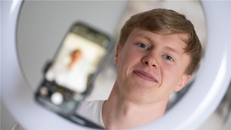 Der Influencer Liam Carpenter ist inzwischen hauptberuflich Content Creator.