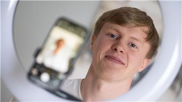 Der Influencer Liam Carpenter ist inzwischen hauptberuflich Content Creator.