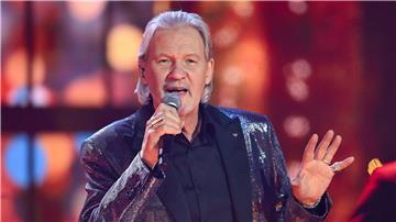 Der irische Sänger Johnny Logan wird heute 70 Jahre alt.
