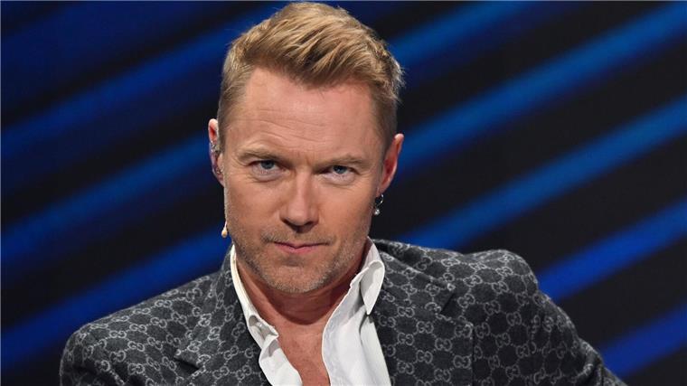Der irische Sänger Ronan Keating wurde mit 16 Jahren für die Band Boyzone gecastet.