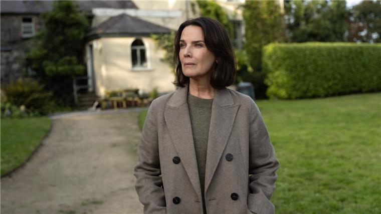 „Der Irland-Krimi“ mit Désirée Nosbusch als Kriminalpsychologin Cathrin Blake.