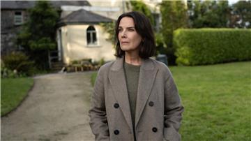 „Der Irland-Krimi“ mit Désirée Nosbusch als Kriminalpsychologin Cathrin Blake.