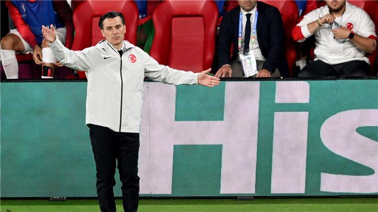Der italienische Trainer Vincenco Montella ist seit September 2023 Trainer der türkischen Auswahl.