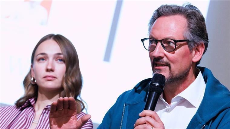 Der Kabarettist und Mediziner Eckart von Hirschhausen unterstützt das Projekt.
