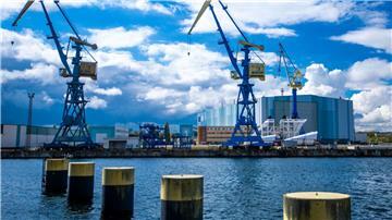 Der Kieler U-Bootbauer Thyssenkrupp Marine Systems (TKMS) will einen dreistelligen Millionenbetrag in den Standort Wismar investieren. (Archivbild)