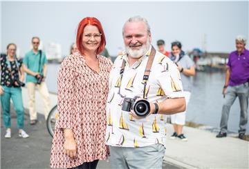 Der Kölner Fotograf Joachim Rieger und seine Frau Stephanie organisierten für eine Gruppe Rheinländer eine Fototour samt Workshop durch Bremerhaven.