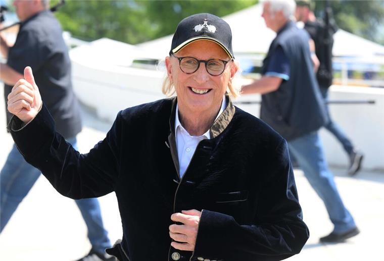 Kult-Ostfriese Otto wünscht sich zum 75. Geburtstag eine Eistorte Der Komiker und Künstler Otto Waalkes feiert in wenigen Tagen seinen 75. Geburtstag.