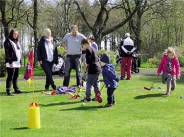 Der Küsten-Golfclub &quot;Hohe Klint&quot; Cuxhaven bietet am Sonntag einen Tag ...