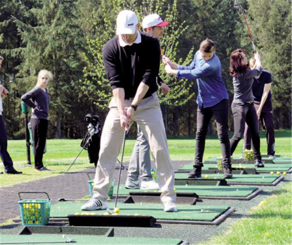 Der Küsten-Golfclub &quot;Hohe Klint&quot; Cuxhaven bietet am Sonntag einen Tag ...