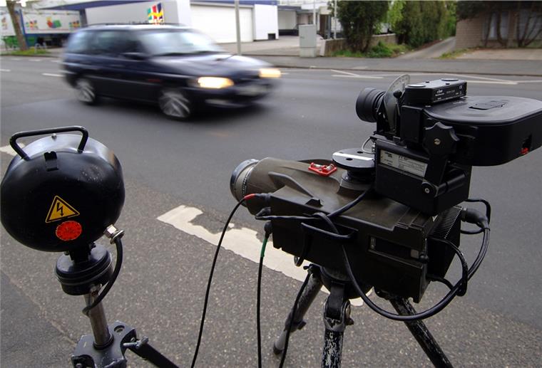 Der Landkreis behält sich vor, auch an anderen Stellen die Geschwindigkeit der Verkehrsteilnehmer zu kontrollieren.