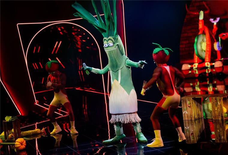 Moderatorin Madita van Hülsen bei „Masked Singer“ raus Der Lauch musste in der zweiten Folge die Maske abnehmen.