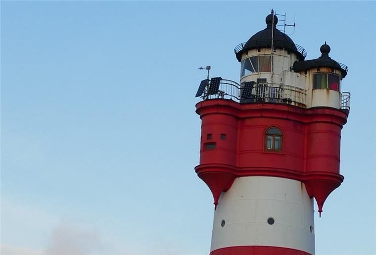 Der Leuchtturm „Roter Sand“ wartet auf seine Sanierung.