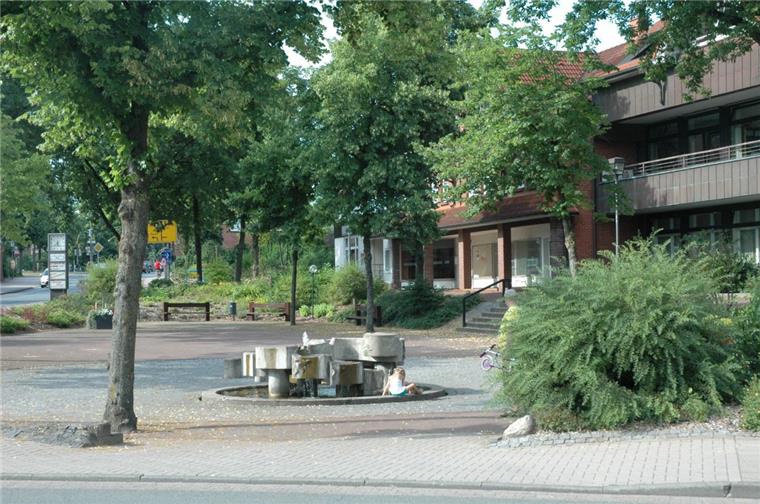 Sittensen setzt Impulse für mehr Leben im Ort Der Marktplatz in Sittensen soll neu überplant werden. In dem Bebauungsplan werden die Rahmenbedingungen für die weitere Entwicklung des Bereichs festgelegt.