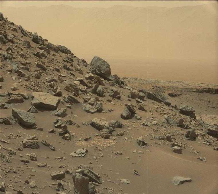 Marsrover nimmt Fotos von Gesteinsformationen auf Der Marsrover hat Gesteinsformationen fotografiert, die aus uralten Sanddünen entstanden sind.