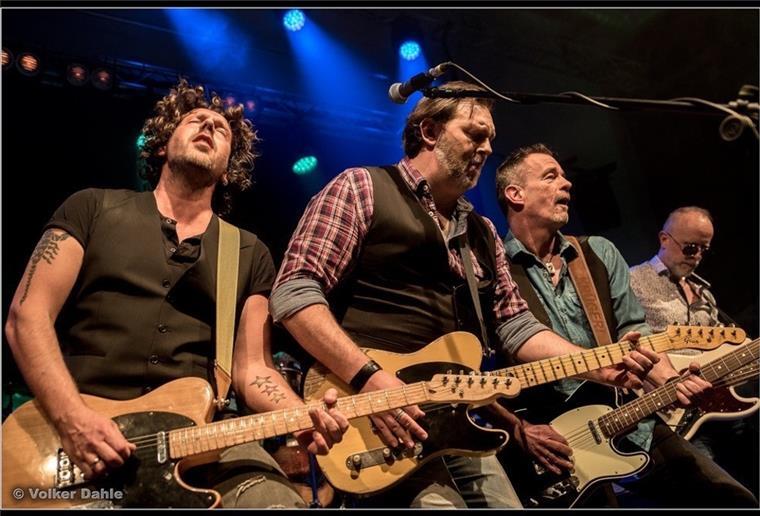 Dean Collins (2. von links) mit einem Teil seiner Band DC7